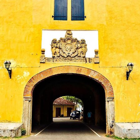 Old Dutch House Hotel Galle Bagian luar foto